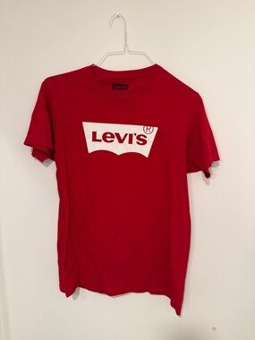 Levi's Red Tee with White Logo